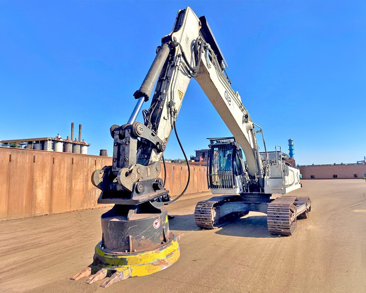 Excavator, Crane & Material Handling Attachments 01